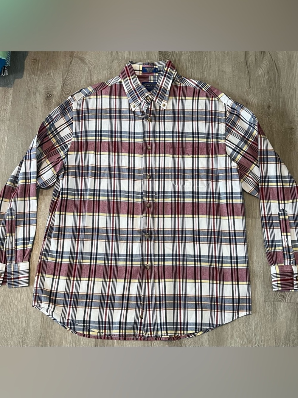 Pendleton ocean side 100% cotton Men's Short Sleeve Plaid Button-Down Shirt